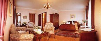 Schlosshotel Post Edelfreisitz Sprengenstein Imst Εξωτερικό φωτογραφία